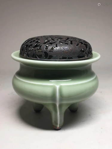 Japanese Celadon Porcelain Censer with Silver Lid