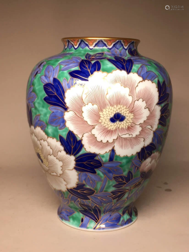 Japanese Fukugawa Porcelain Vase with Box