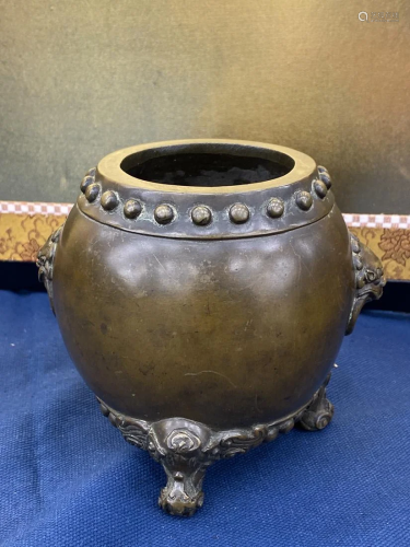 Chinese Bronze Cesner - Barrel shape