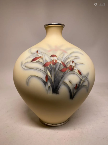 Japanese Signed Cloisonne Vase - floral Motif