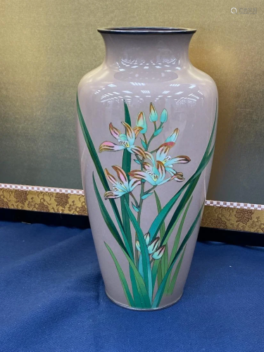 Japanese Cloisonne Vase - Ando Jubei