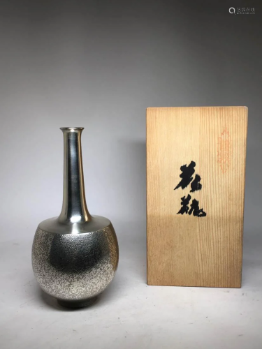 Japanese Modern Design Silvered Bronze Vase