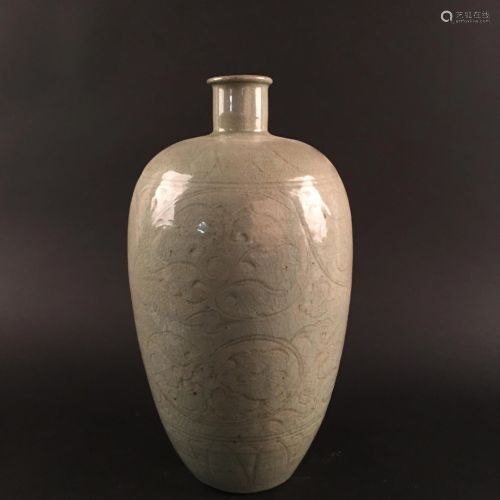 Chinese White Glazed Carved Porcelain Mei Ping Vase