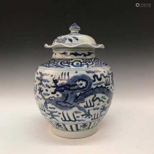 Chinese Blue-White 'Dragon' Jar and Cover