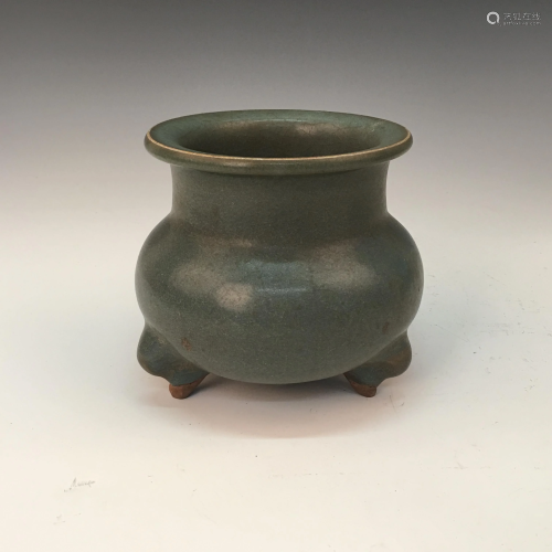 Chinese Porcelain Tripod Censer