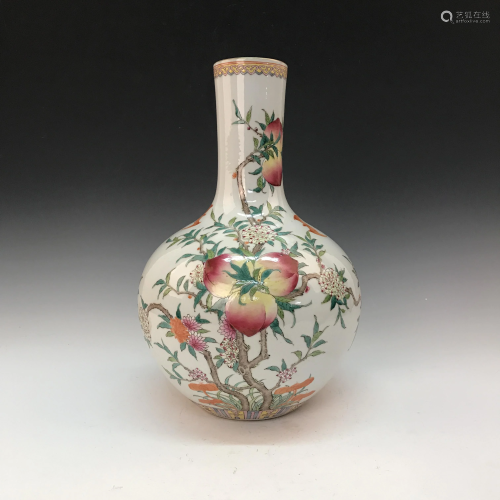 Chinese Famille Rose 'Peach' Gobular Vase, Qianlong