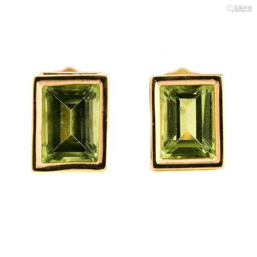 Pair of Peridot, 14k Yellow Gold Stud Earrings.