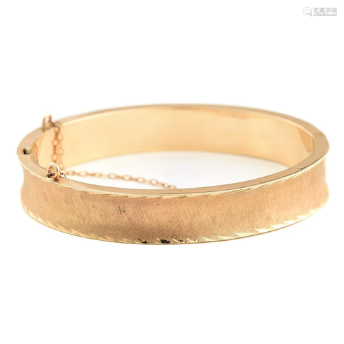 14k Yellow Gold Bracelet.