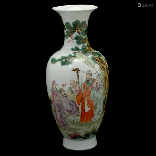 Chinese Famille Rose Enameled Porcelain Baluster V…