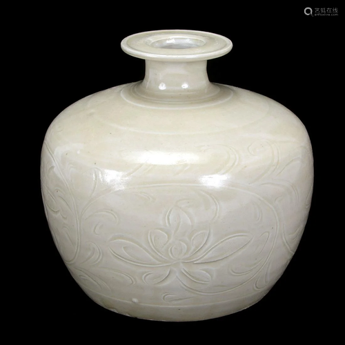 Chinese Dingyao Truncated Meiping Vase