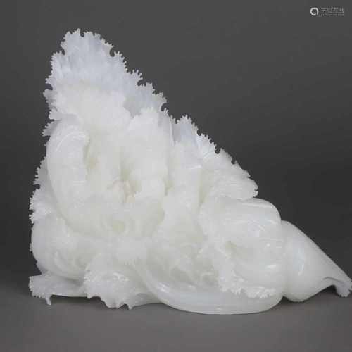 Chinese White Jade Fortune Cabbage Statue - beautifully carved jade cabbage