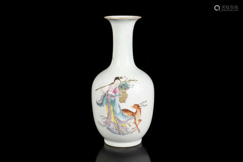 FAMILLE ROSE 'LADY AND DEER' VASE