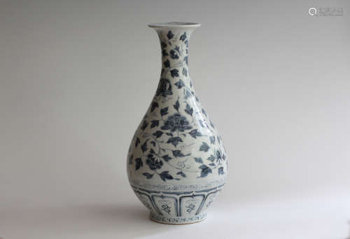 BLUE AND WHITE VASE WITH PEONY FLOWERS DESIGNYUAN DYNASTY