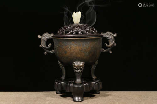 BRONZE CAST TRIPOD CENSER WITH HANDLES, LID, AND JADE FINIAL