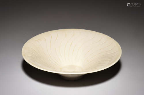 DING WARE CONICAL BOWL