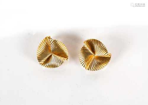 Pair 14K Yellow Gold Pinwheel Ear Clips