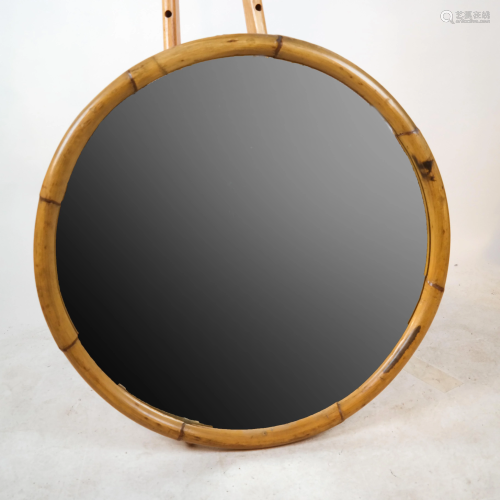 Round Mirror in Bamboo Frame