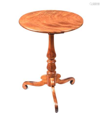 VICTORIAN SATINWOOD LAMP TABLE