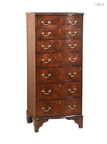 SERPENTINE FRONT CHEST OF DRAWERS