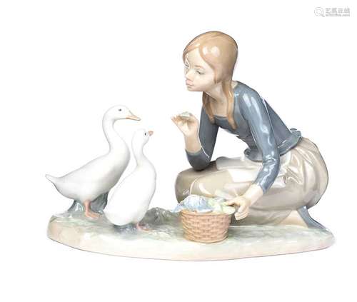 LLADRO FIGURE