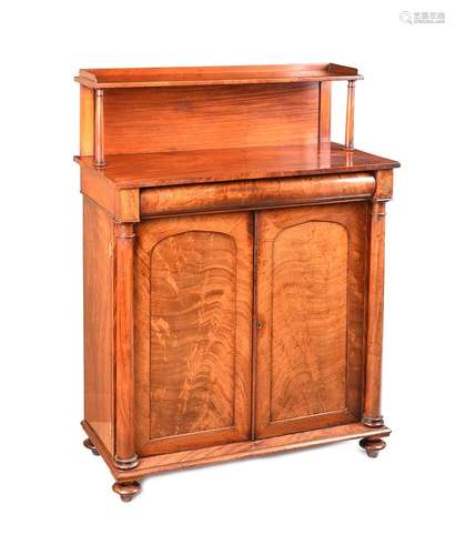 REGENCY MAHOGANY CHIFFONIER