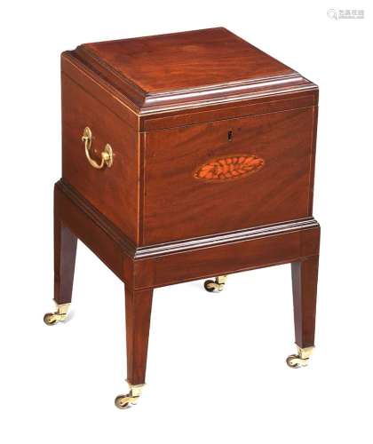 GEORGIAN MAHOGANY CELLARETTE