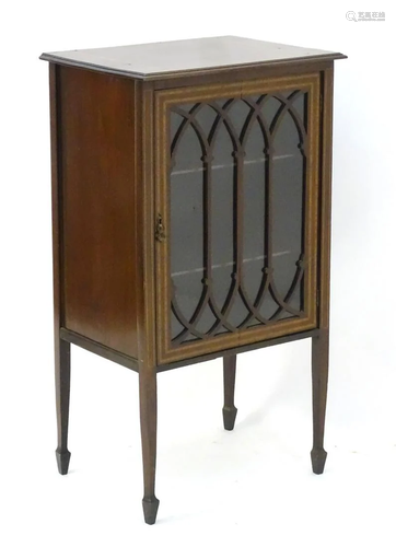 An Edwardian mahogany display cabinet w…