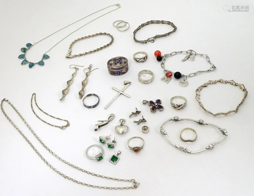 A quantity of assorted jewellery etc including silver