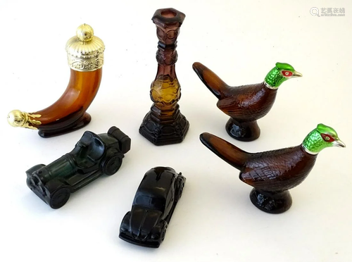 An assortment of collectable Avon novelty scen…