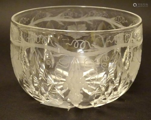 A Victorian crystal glass rinser / finger bowl,