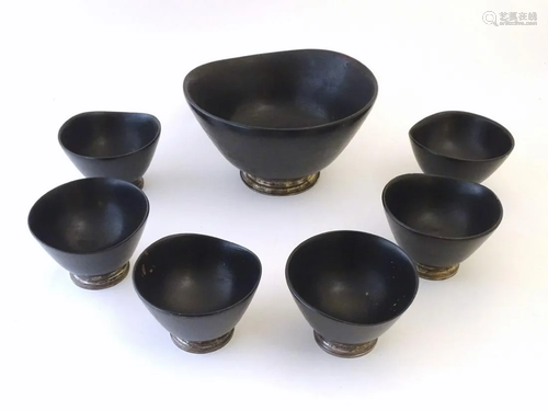 7 unusual modernist wooden ebonised bowls on S…