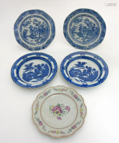 A collection of 5 Chinese plates to include; A p…