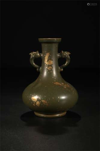 An Ancient Chinese Porcelain Amphora