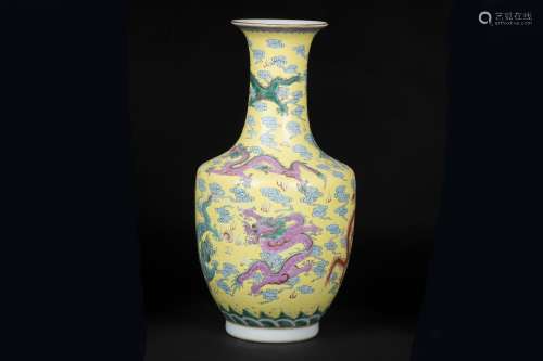 An Ancient Yellow Pastel Chinese Porcelain Vase Painted with the Pattern of Dragons