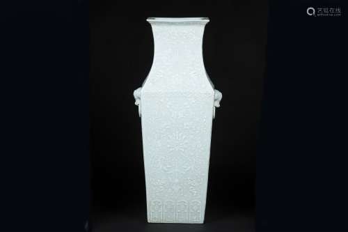An Ancient Celadon Glaze Chinese Porcelain Square Vase