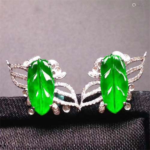 A Chinese Natural Green Jadeite Gourd Earrings