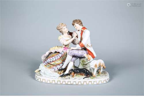 A Porcelain Decoration about A Couple