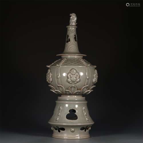 An Ancient Chinese Porcelain Incense Burner