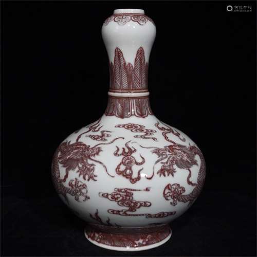 An Ancient Glaze Red Chinese Porcelain Vase Painted With the Pattern of Dragons