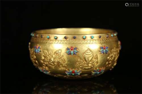 A Bronze Gilt Earthen Bowl