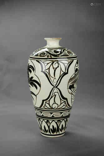 A Chinese Cizhou kiln Vase