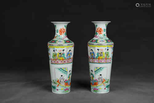 A Pair Of Chinese Famille Rose Porcelain Vases