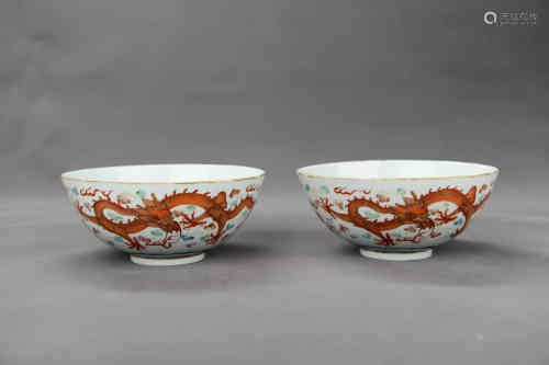 A Pair of Famille Rose Porcelain Bowls with Dragon&Phoenix Pattern