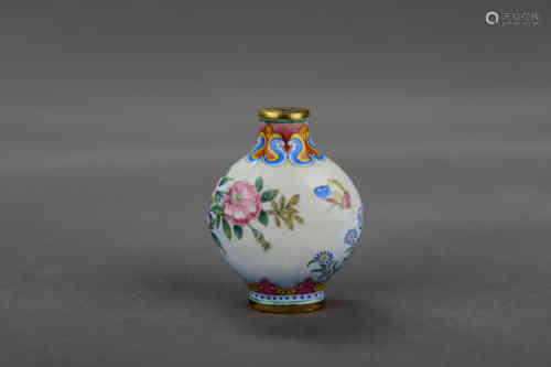 A Chinese Bronze Enamel Snuff Bottle