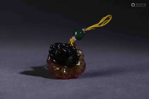 A Chinese 2 Colors Jade Pendant
