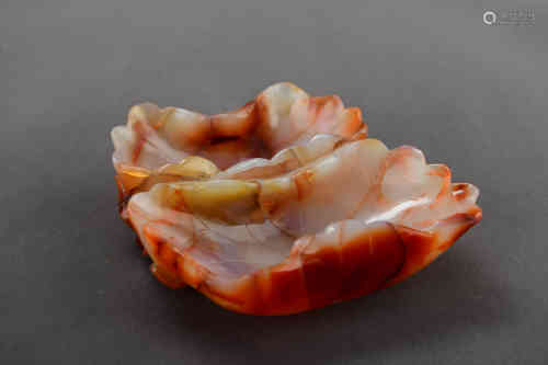 A Chinese Agate Carved Lotus Leaf Shape Brush Washer