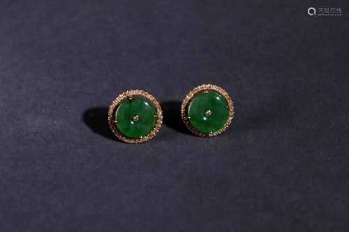 A Pair of Chinese Jadeite Earrings with 18K Gold Inlaid