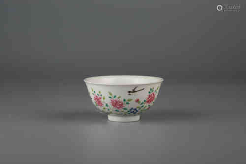 A Chinese Famille Rose Porcelain Bowl