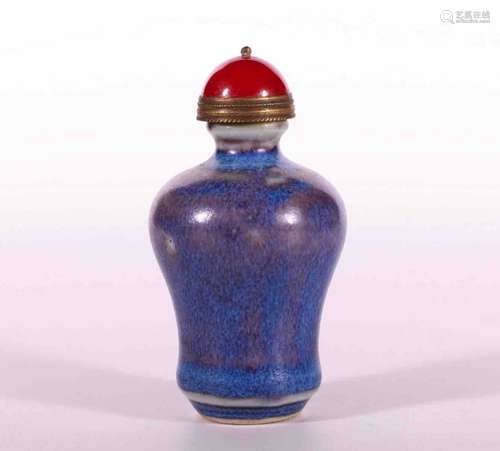 A Chinese Porcelain Snuff Bottle.