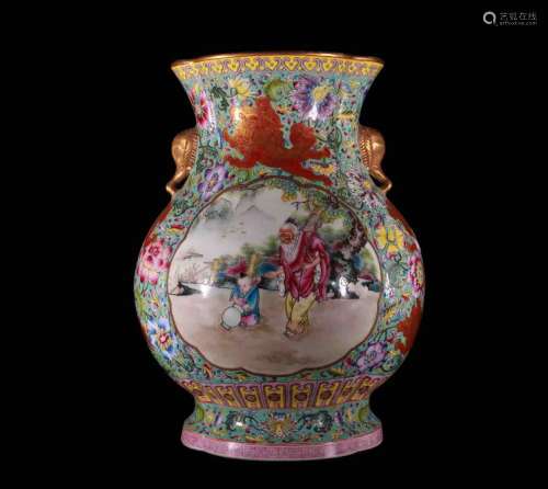 A Chinese Enamel on Porcelain Vase.